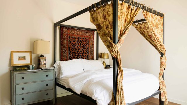 Transform Your Space: The Impact of Bedroom Color on Home Value