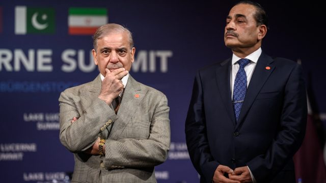 Pakistan's Strategic Bet: The Iran Mediation Opportunity