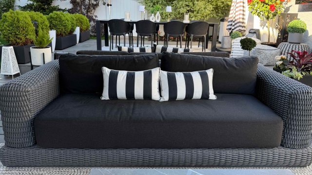 The Ultimate Outdoor Sofa: A Game Changer for Your Living Space