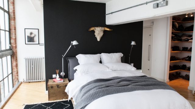 Revitalize Your White Sheets with Natural Techniques Today