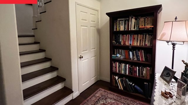 Transforming Cramped Spaces: A Designer's Approach to Staircase Landings