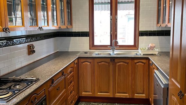 Transforming a Dull Kitchen into a Vibrant Culinary Space