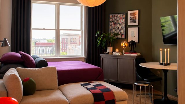 Maximizing Space: How to Create Functional Areas in Tiny Studios