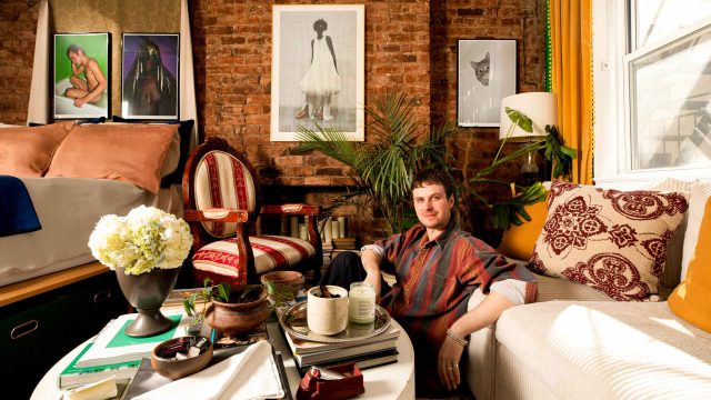 Transforming Small Spaces: Bold Design Choices for Studio Living