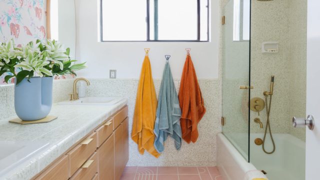 Huge Savings on Bath Towels: Don’t Miss This Weekend's Sale
