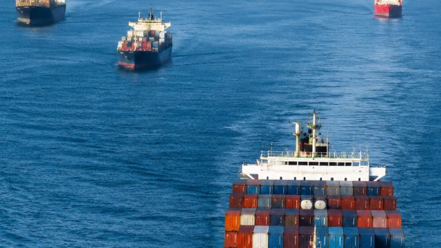 Strait of Hormuz Faces Rising Traffic Amid Heightened Tensions