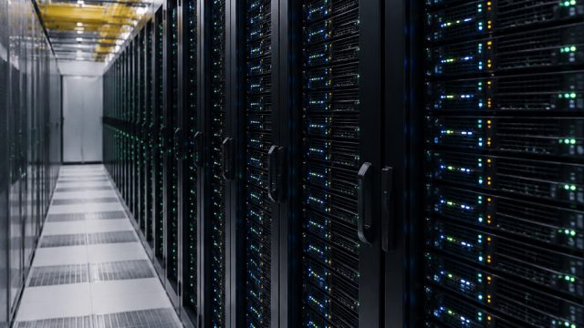 China Outpaces US with New Supercomputer Breakthrough