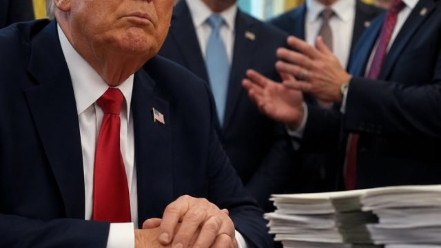 Trump Halts Housing Bill Amid Rising Ten